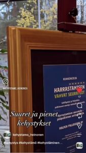 Happovapaat pahvit, tarkkaa käsityötä, kullatut kehyslistat Espoonlahti Espoo